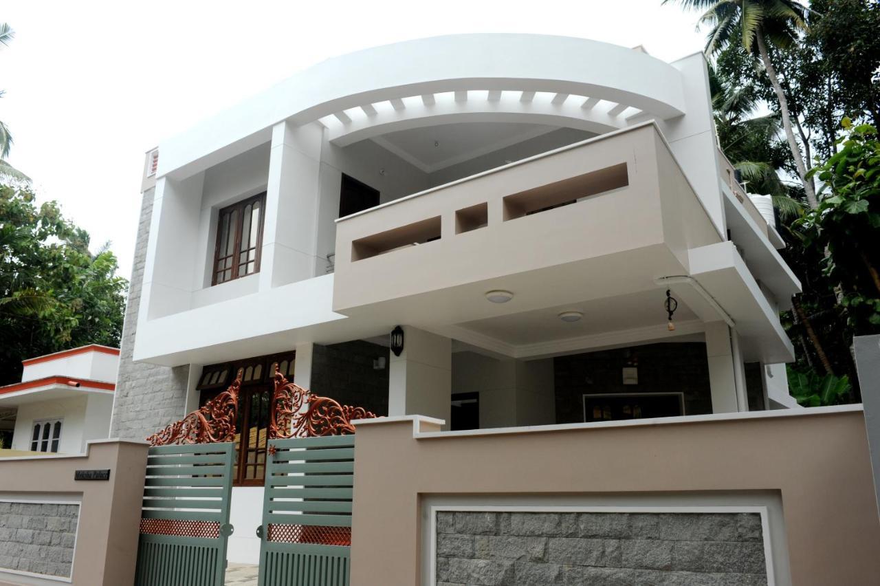Moksha Homestay Thiruvananthapuram Eksteriør bilde
